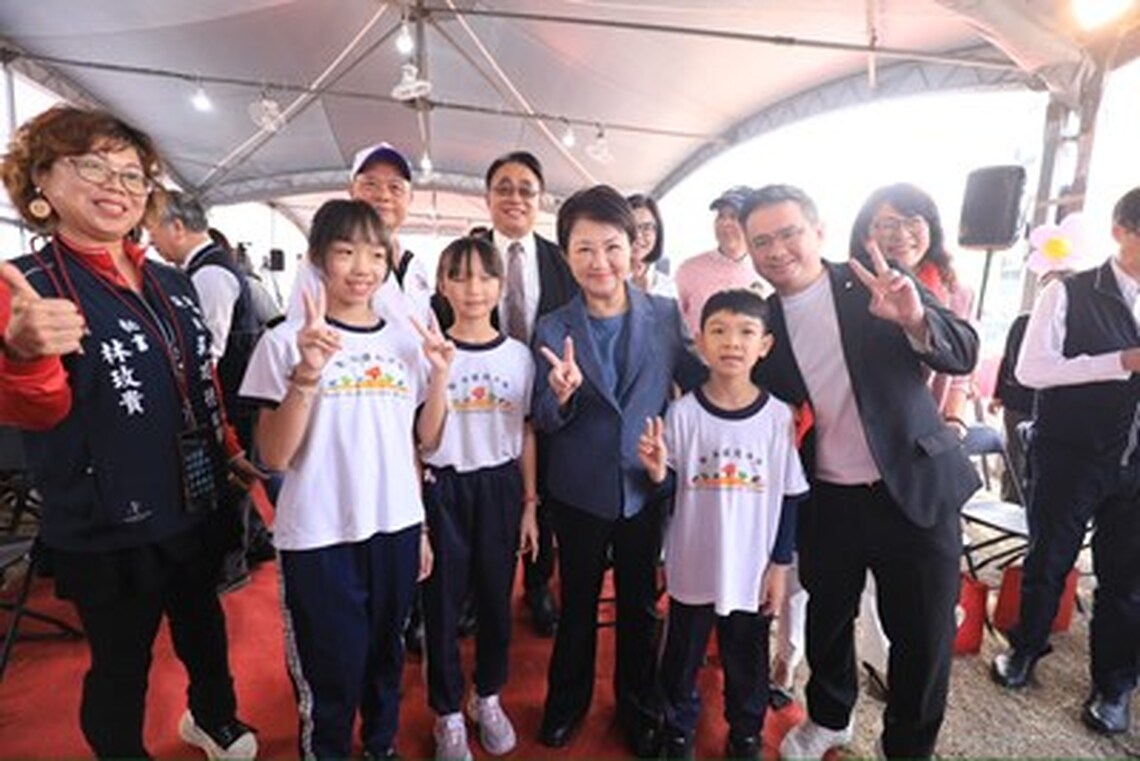 「給孩子一個禮堂計畫」再添大禮！北屯廍子、松強國小暨大雅文雅國小活動中心聯合動土 盧秀燕市長：為孩子圓夢