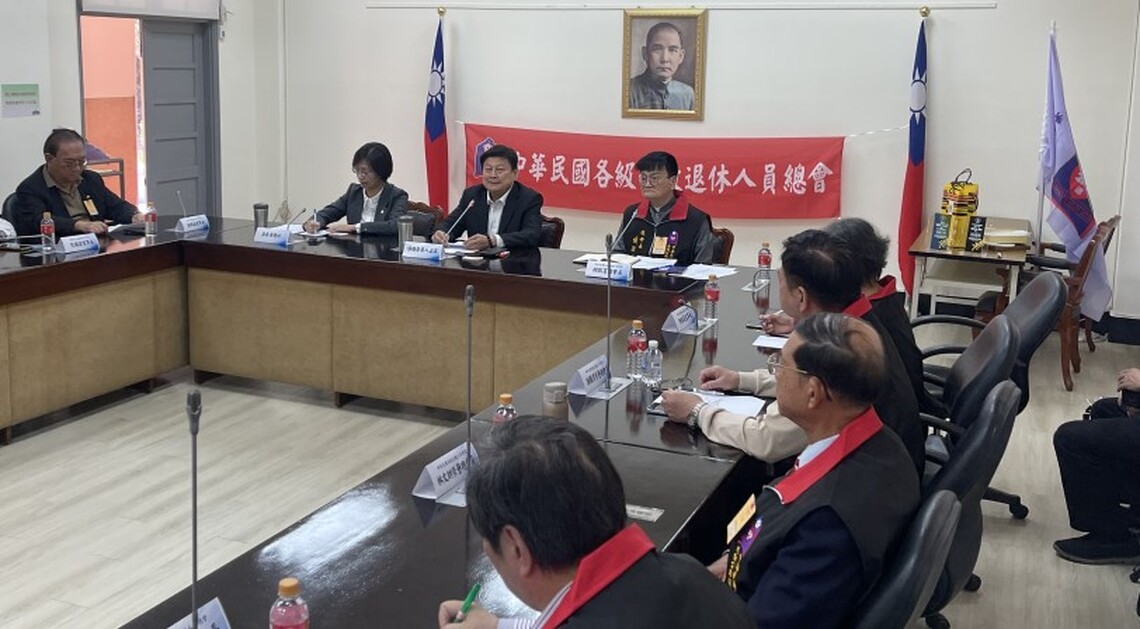 公教退休總會赴立院請命 促政府停止削減所得替代率