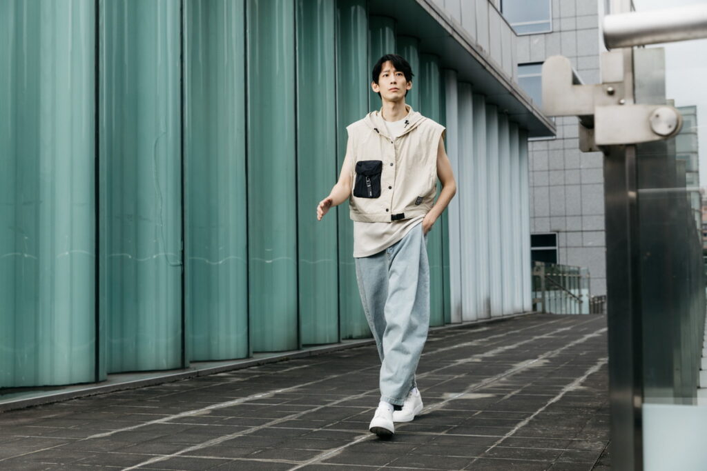 品牌核心理念「GO YOUR OWN ROAD」鼓勵消費者展現獨特美感與自由時尚