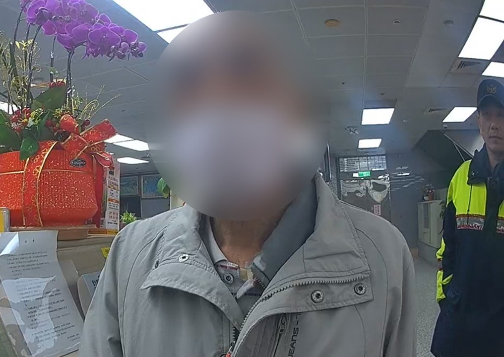 慶賀友人辦喜事 77歲翁砌詞瞞員警險被騙30萬元 242 cnews204250310a01