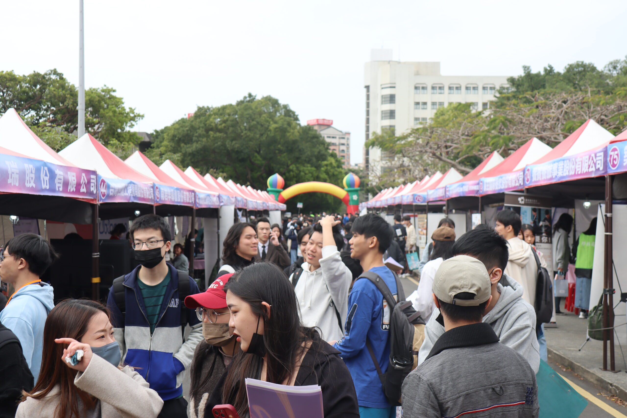 新北校園就博會登場 淡江大學3/12率先開跑 95家廠商釋出逾4千職缺