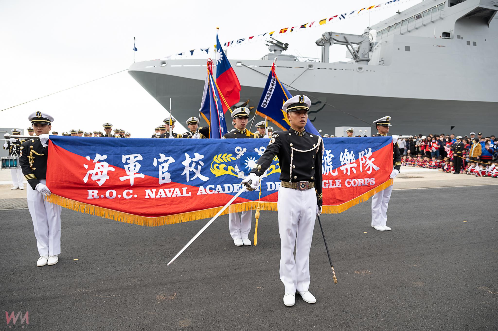 (有影片)/海軍114年度敦睦遠航訓練支隊抵達澎湖 澎湖居民熱情迎接並表達敬意 - https://www.watchmedia01.com