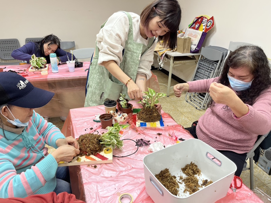 培力守護環境新力量 移民署邀新住民體驗植栽手作