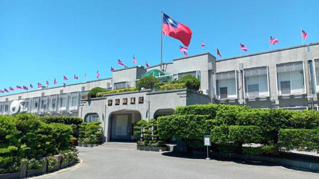 陳培瑜拿購物袋大搞烏龍 花蓮縣府:勿謠傳假消息製造對立 206 陳培瑜拿購物袋大搞烏龍 花蓮縣府:勿謠傳假消息製造對立 205