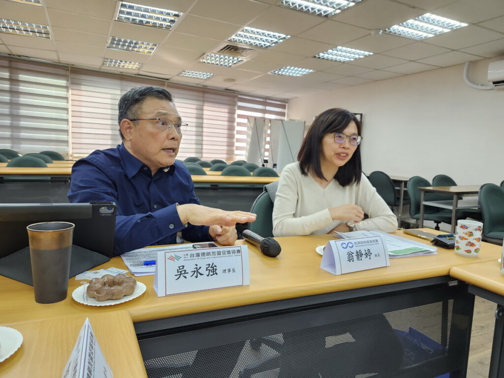 台灣連鎖加盟促進協會將開設「連鎖商學院」AI專班，提供企業專班與公開班雙軌培訓模式