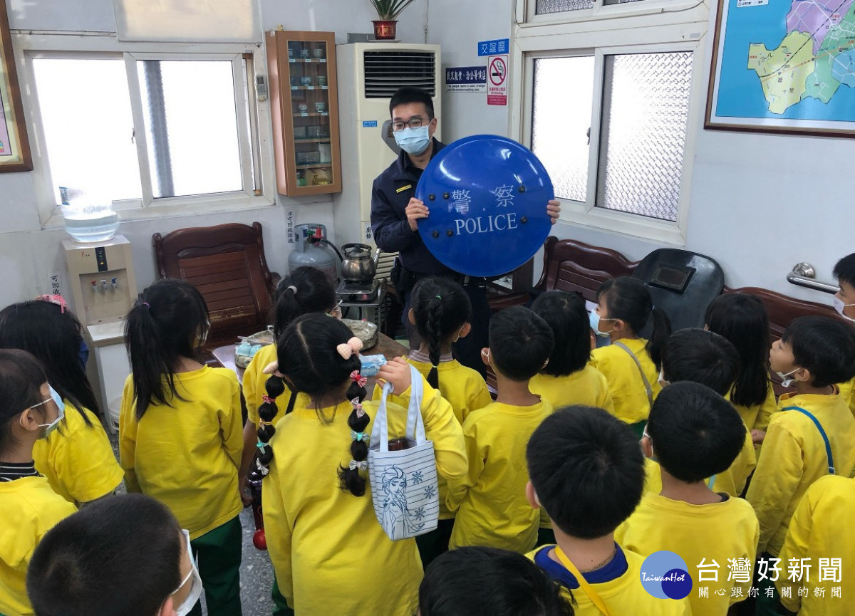 雲林縣警局在2024年以「護幼點線面」策略,獲得臺灣永續行動獎銀級肯定/警方提供