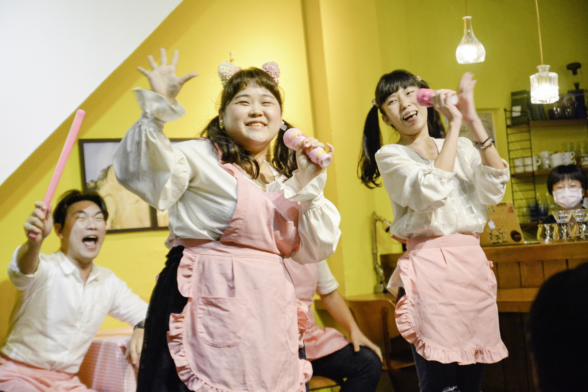 陳家聲工作室劇團「LOVE注入~戀戀得來速」演出劇照。<br /><br />