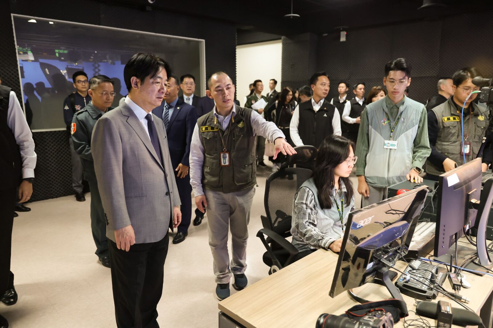 【藍蝴蝶專欄】綠式團結:過度壓制不同聲音 恐加劇社會對立與分裂 194 【藍蝴蝶專欄】綠式團結:過度壓制不同聲音 恐加劇社會對立與分裂 193