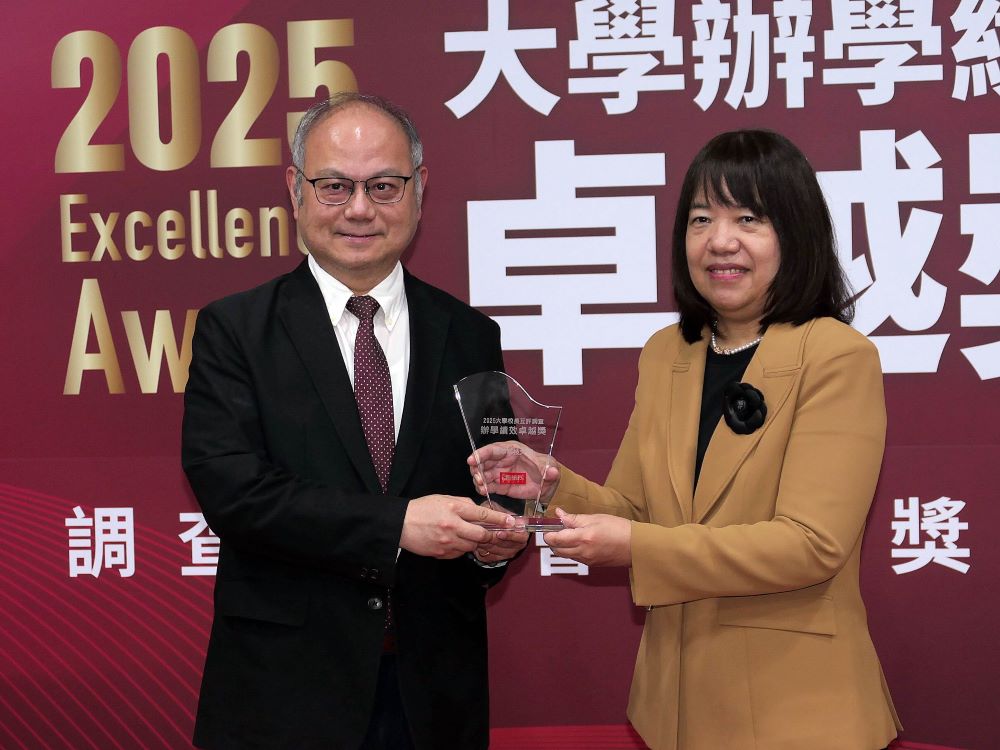 《圖說》大學辦學績效成長調查,龍華科大連續8度入選,蟬聯全國科大第一名。〈龍華科大提供〉