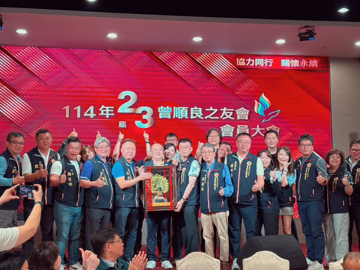 F3ccdd27d2000e3f9255a7e3e2c48800