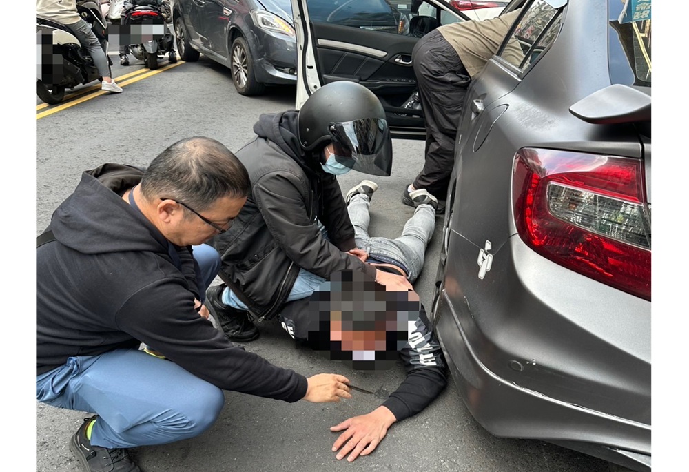 被騙數百萬渾然不知 新莊警前後包夾逮詐騙車手 199 248250315a03