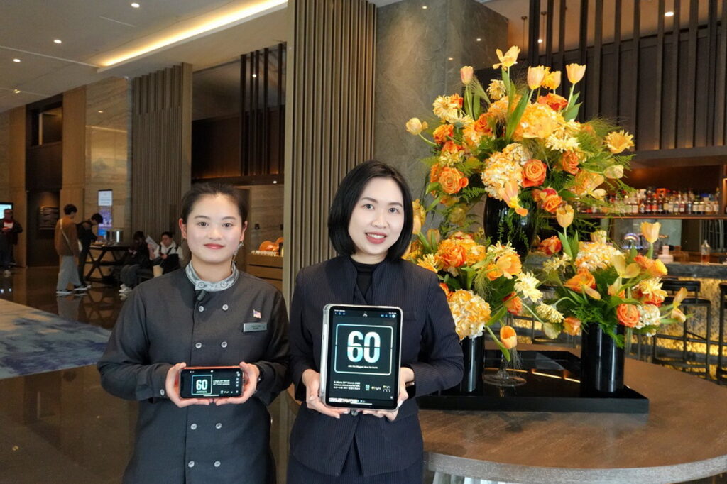 凱撒飯店連鎖響應「Earth Hour 60 關燈一小時」活動,號召旗下所有飯店於3月22日(六)晚間8點30分進行關閉飯店外牆燈飾,與全球同步進行節能減碳,支持環保愛地球。圖/台北新板希爾頓提供