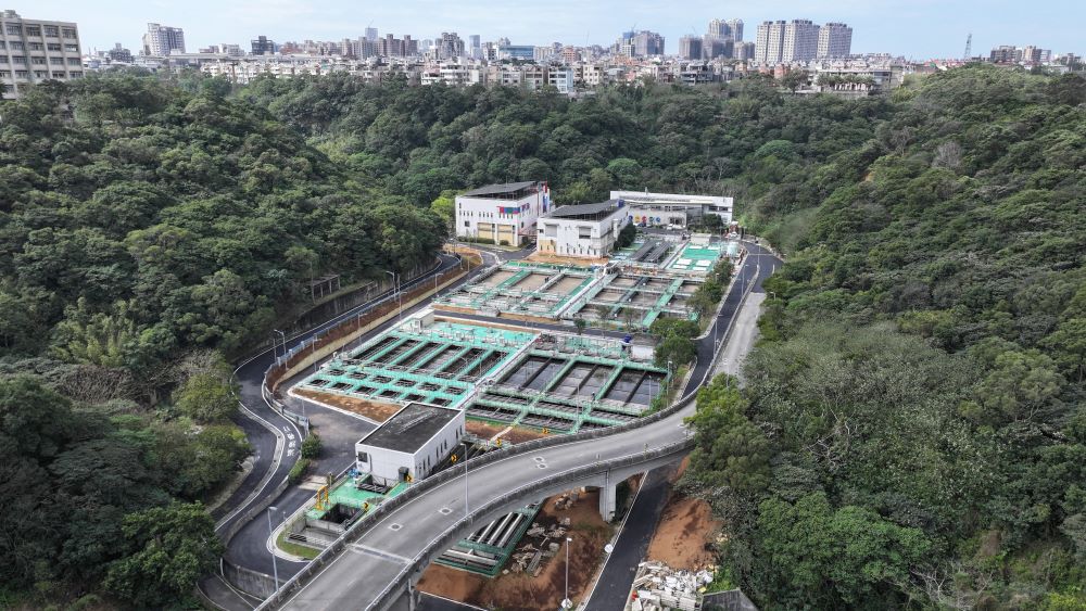 《圖說》林口水資中心擴建完工後,污水處理量從每日23000噸提升至46000噸。〈水利局提供〉