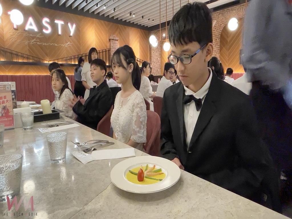 學長請客吃西餐 二水國小學弟妹從歐美飲食體驗世界風