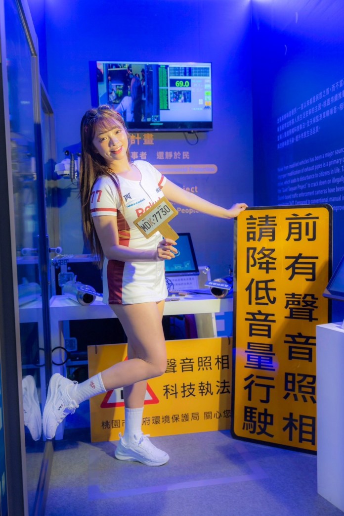 樂天女孩曲曲導覽 智慧城市展桃園主題館超亮眼 83 S 3235962 0