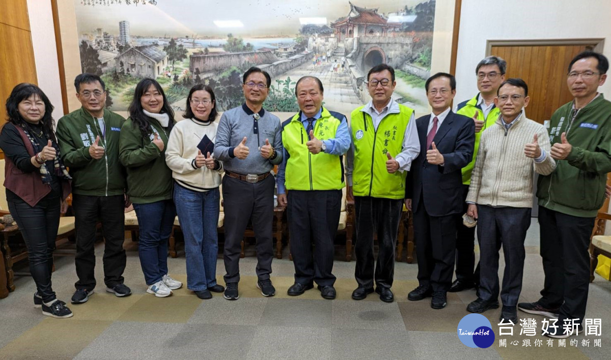 彰化市長林世賢拜會澎湖縣長陳光復。圖/彰化市公所提供
