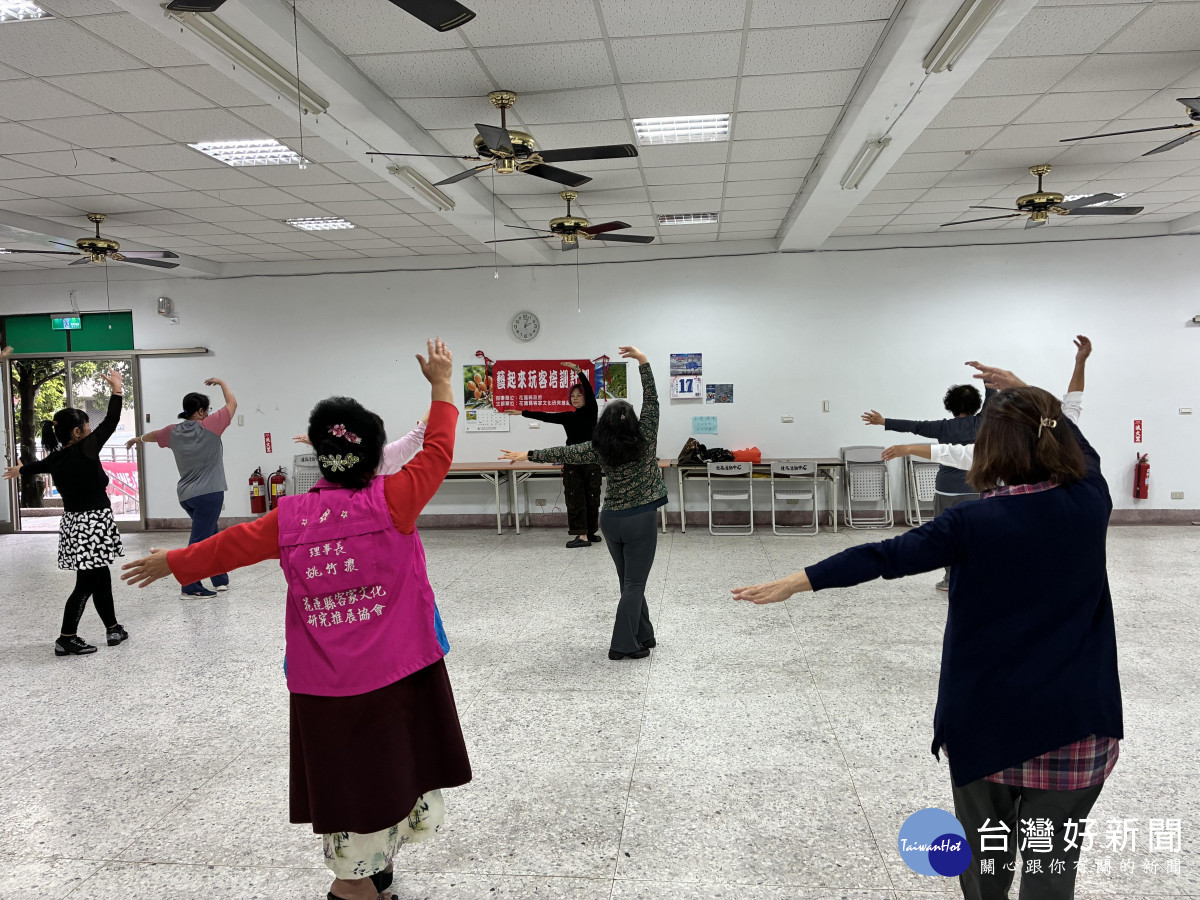 客家舞蹈課程正式開課　花蓮縣府邀民眾一起體驗傳統文化