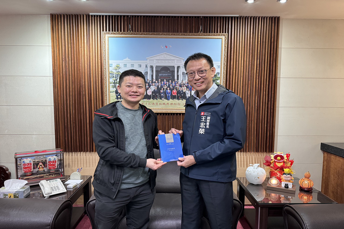 副秘書長王宏榮率新任首長拜會副議長曾俊傑 共議市政發展