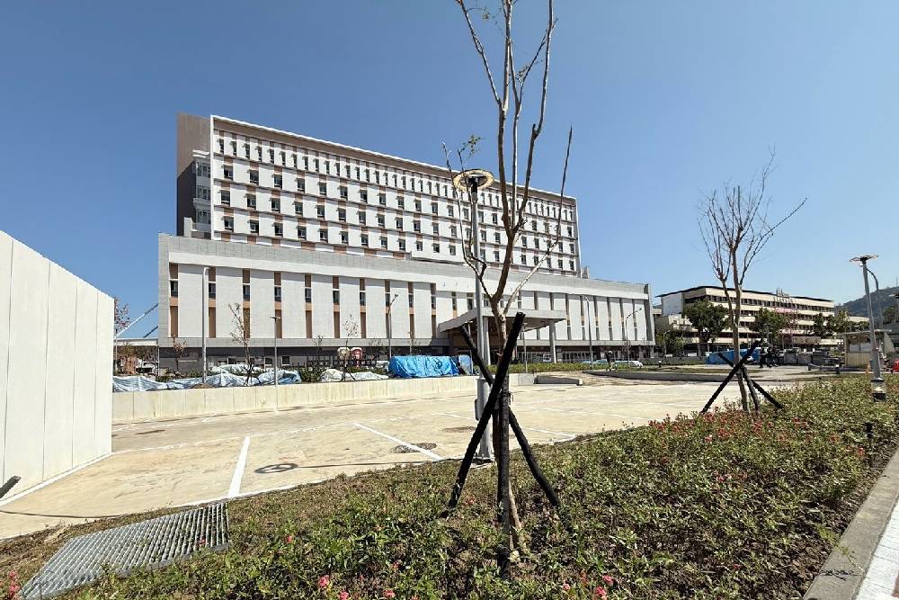 國軍台中總醫院新大樓5月可完工 何欣純:地方醫療能量大增里程碑 240 國軍台中總醫院新大樓5月可完工 何欣純:地方醫療能量大增里程碑 239