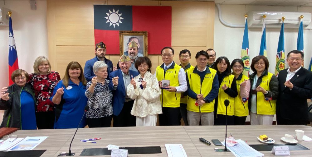 參訪板橋榮家   美國海外作戰退伍軍人協會高度肯定服務品質
