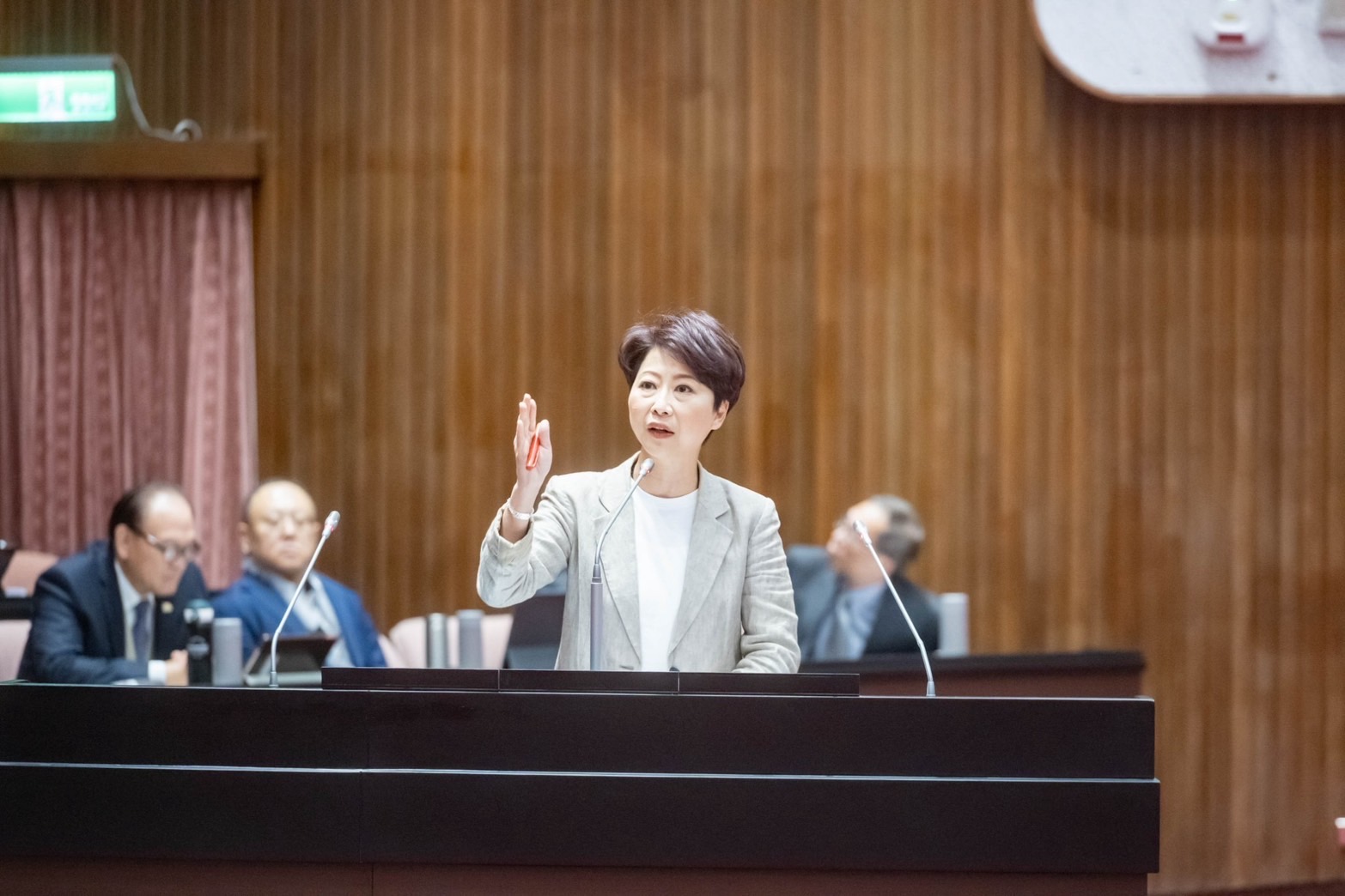 電價恐調漲　陳亭妃：在野黨刪補助衝擊全民 207