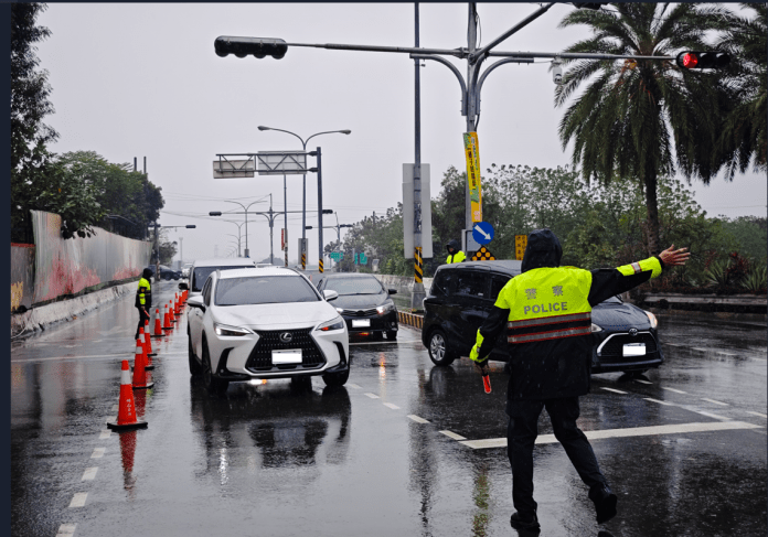 清明連假湧車潮 警署鼓勵改走替代道路、搭大眾運輸 59 S 44016364