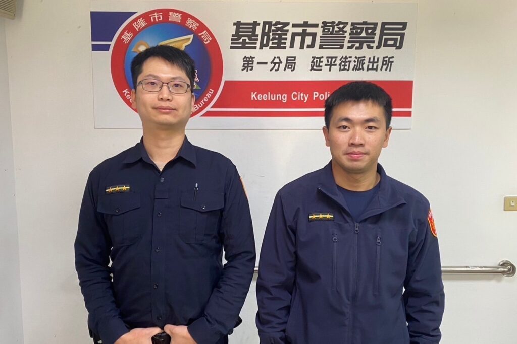 機智小童派出所借電話 暖警熱心協助送返家
