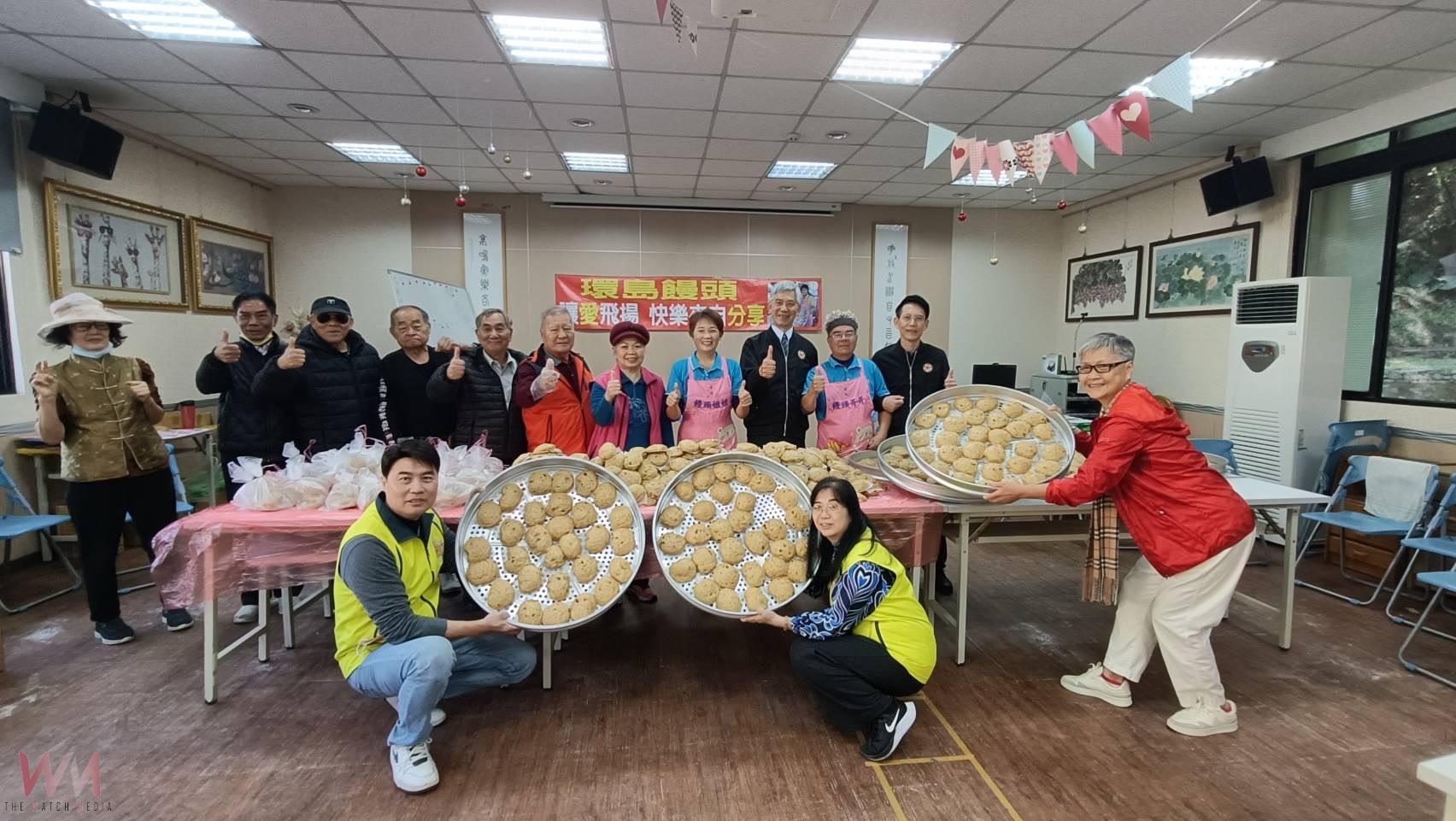 (有影片)/饅頭哥哥、姐姐環島愛心到中彰榮家 長輩重溫手作樂趣 - https://www.watchmedia01.com