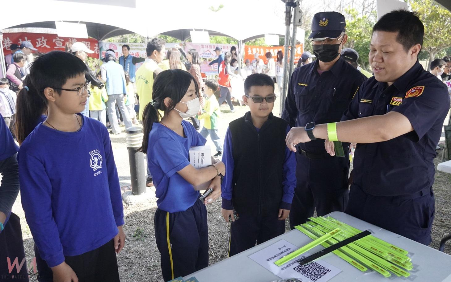 （有影片）／縣警局北港分局參與植樹節活動　宣導防詐與交通安全守護民眾平安 - https://www.watchmedia01.com