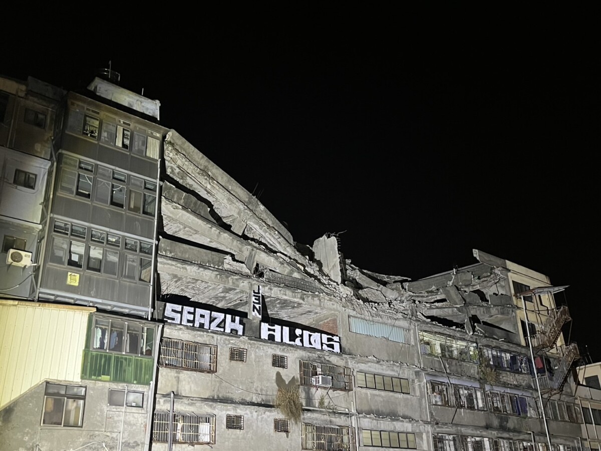▲清水近50年大樓5、6樓層塌陷無人員傷亡,中市都發局採三大措施維護公安。