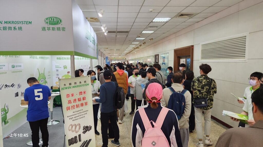 興大就業博覽會現場。(圖/陳惠玲攝影)