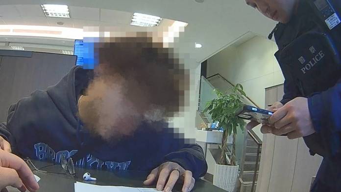 23歲男網路貸款誤信「這話術」竟無意成為詐騙車手 55 2102226 0