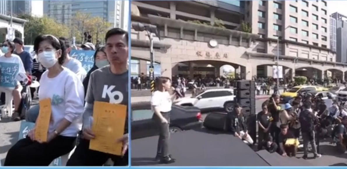 陳佩琪坐在第一排,用行動支持民眾黨的活動。翻拍民眾黨直播