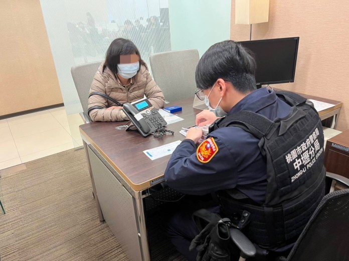 投資土地付325萬斡旋金卻拿不出契約 中壢警銀聯手阻詐 54 S 12673027 0