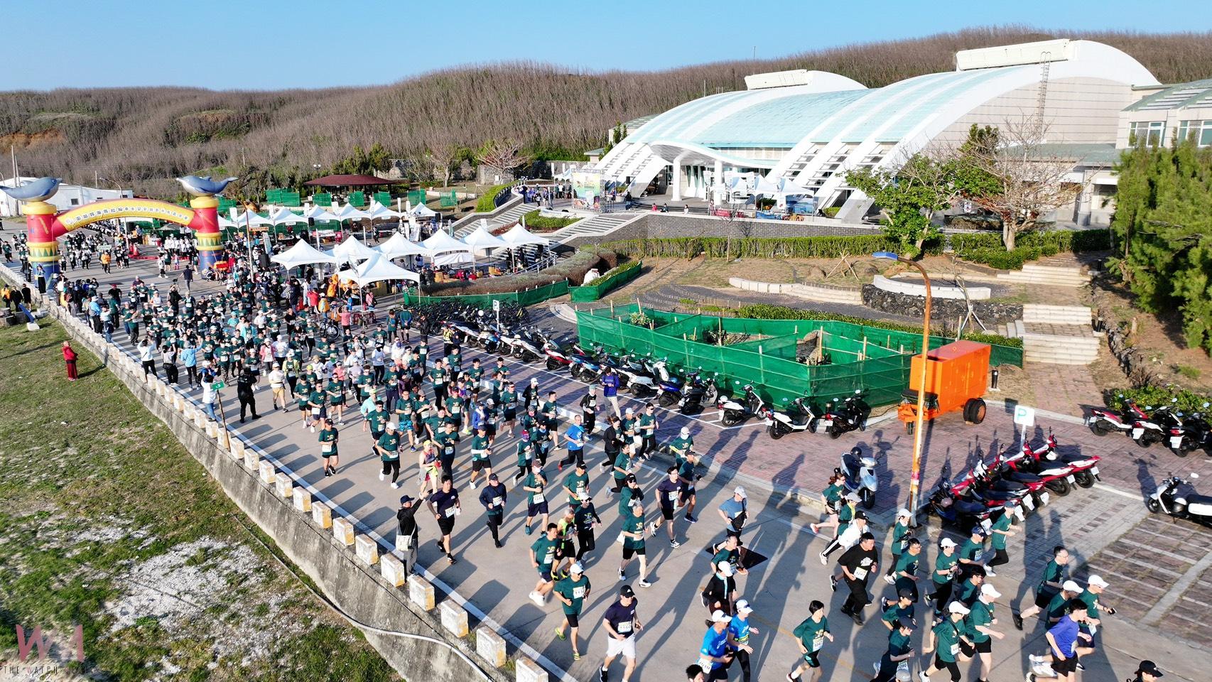(有影片)/2025春季望安半程馬拉松開跑 揭開澎湖旅遊旺季序幕 - https://www.watchmedia01.com