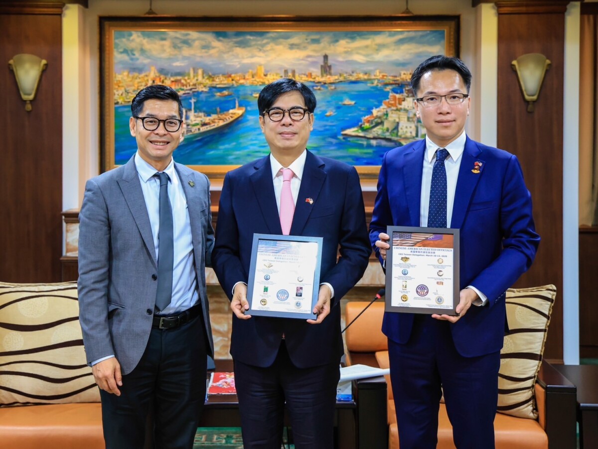 ▲美國加州華裔民選官員協會會長劉珝林一行在拜會陳其邁時雙方就氣候變遷、防災整備、經濟文化、自由民主價值等議題進行對話。（圖市議員林智鴻辦公室提供）