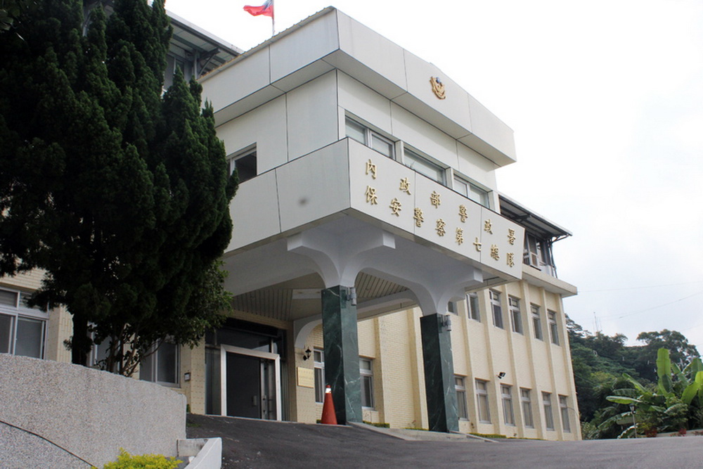 【斷捨離驚魂2-2】保七總隊依法執行無瑕疵 律師鄭克盛3建議詳留買賣切結表 212 【斷捨離驚魂2-2】保七總隊依法執行無瑕疵 律師鄭克盛3建議詳留買賣切結表 211