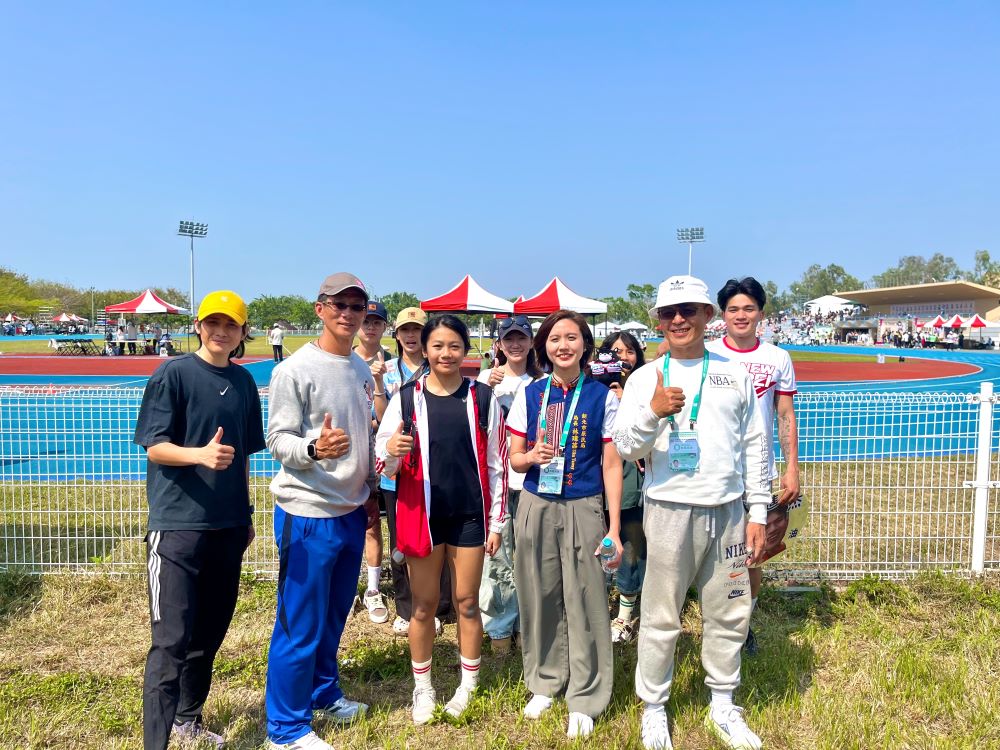 《圖說》林子婕選手於青少年女子100公尺跨欄項目中以13秒70佳績奪牌,刷新全原運歷年最高紀錄。〈原民局提供〉