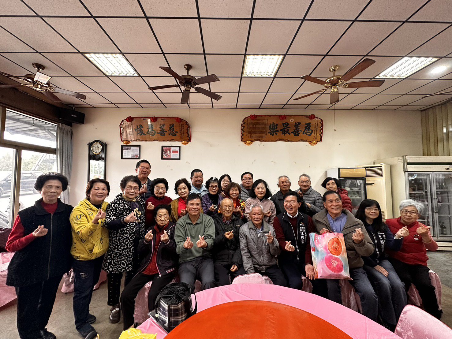 百歲學員李人生唱出山歌傳承精神！　台中客委會主委讚揚模範中的模範