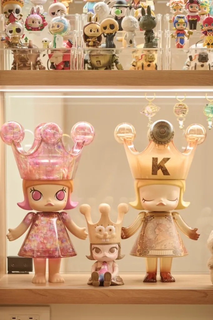 擺放個人喜好收藏 讓人有著滿滿的療癒與充滿能量.(相片提供:星宇室內裝修設計工程有限公司)