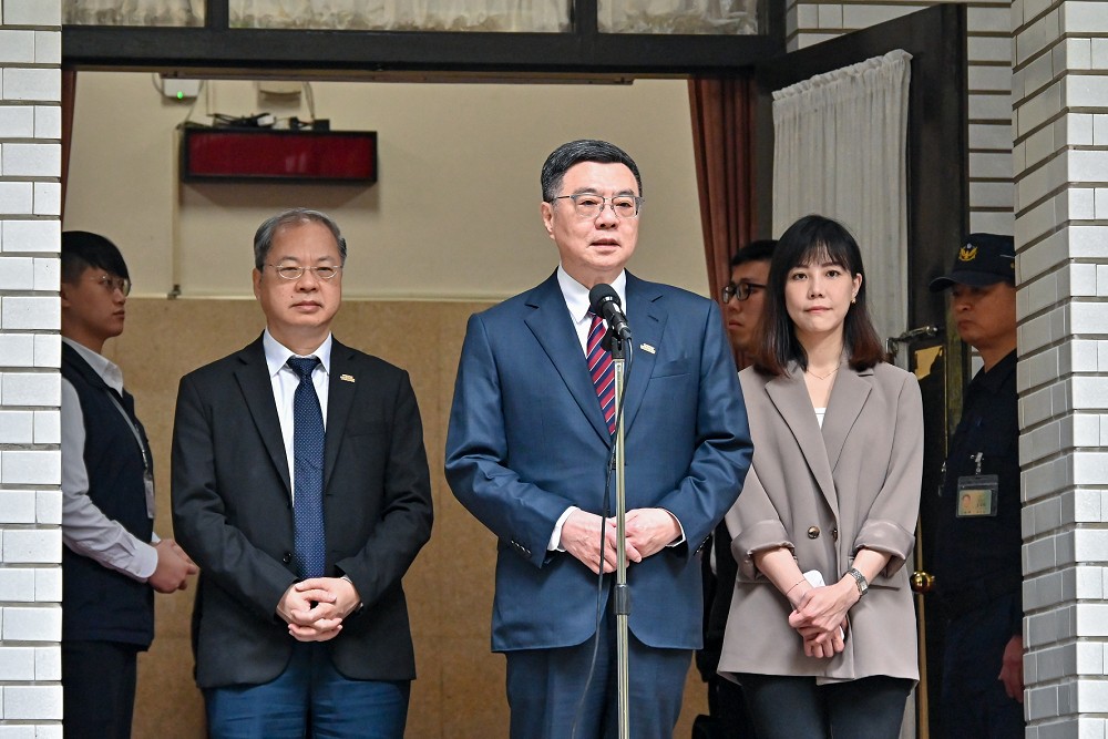 「亞亞」強調自己沒錯不離台　卓榮泰：政府處理沒有妥協空間 243