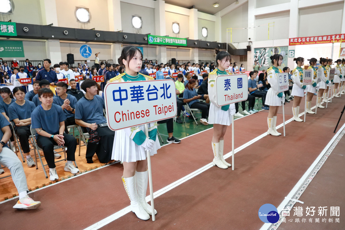 百餘國內外好手參加。（縣府提供）