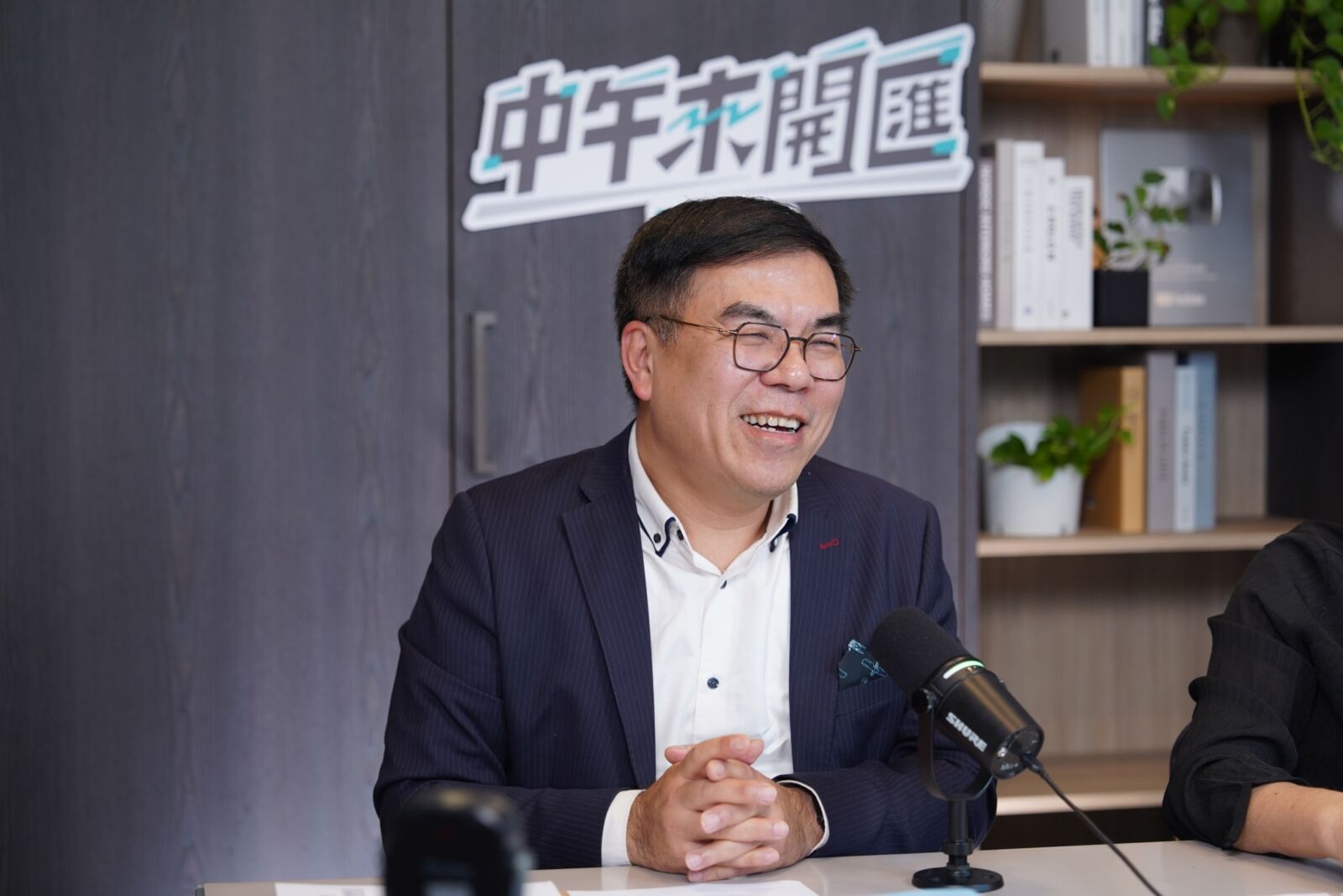 中午來開匯/空污白皮書啟動4階段參與機制 彭啓明:每一步改善都錙銖必較 210 中午來開匯/空污白皮書啟動4階段參與機制 彭啓明:每一步改善都錙銖必較 209