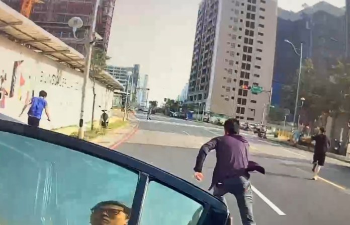 疑外籍移工逃逸闖入國小校園 龜山警曝現況 53 1742967510837