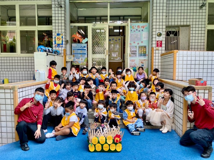 中路消防分隊前進幼兒園防火宣導 深植學童安全觀念 60 S 62054459 0