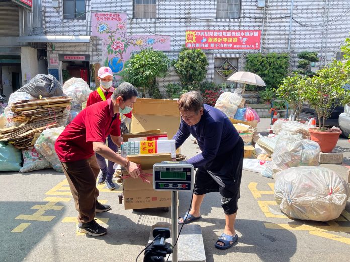 桃園環保局加強資源回收宣導 防止會稽垃圾掩埋場再傳火警 62 510508 scaled