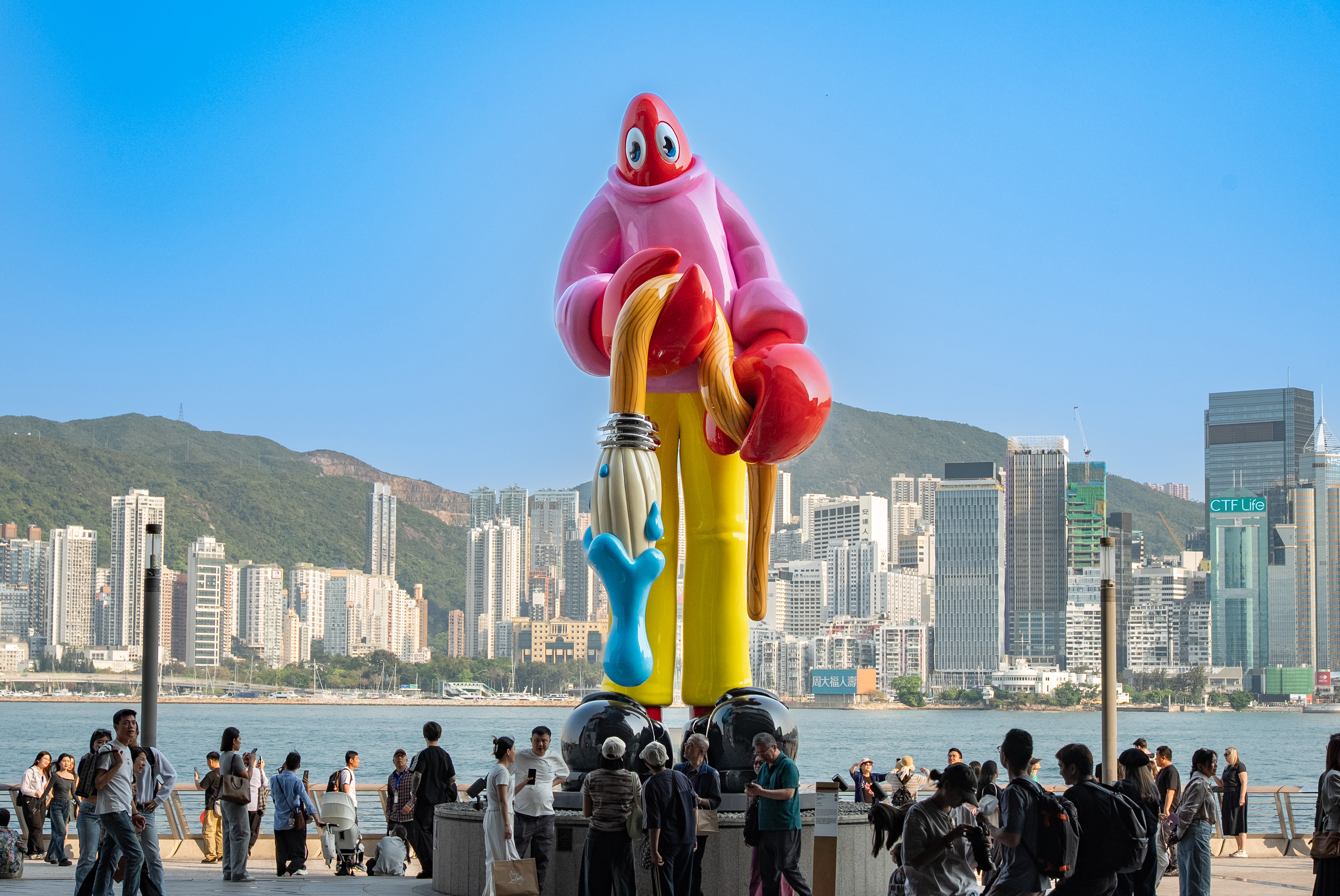 K11 Art Foundation呈獻： Philip Colbert破格新作「THE LOBSTER PAINTER」 連同五件作品與Co-Museum攜手合作登陸香港 經典藝術雕塑齊集K11 MUSEA 共同打造沉浸式藝術體驗