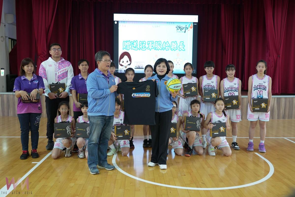 土庫國小女籃勇奪全國U12錦標賽冠軍 縣長張麗善感謝小將為雲林爭光 - https://www.watchmedia01.com