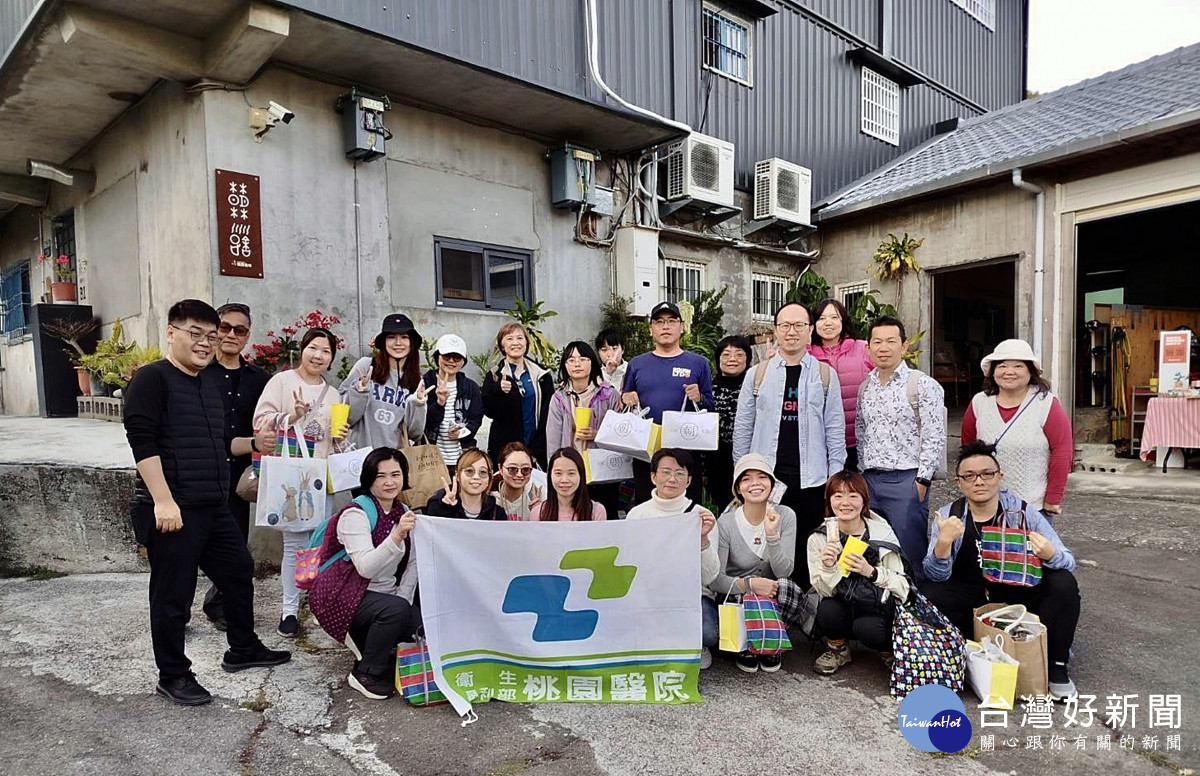 走出陰霾走進大地懷抱    部桃愛滋照護中心赴朝露農場探索「大地療癒」復元力量