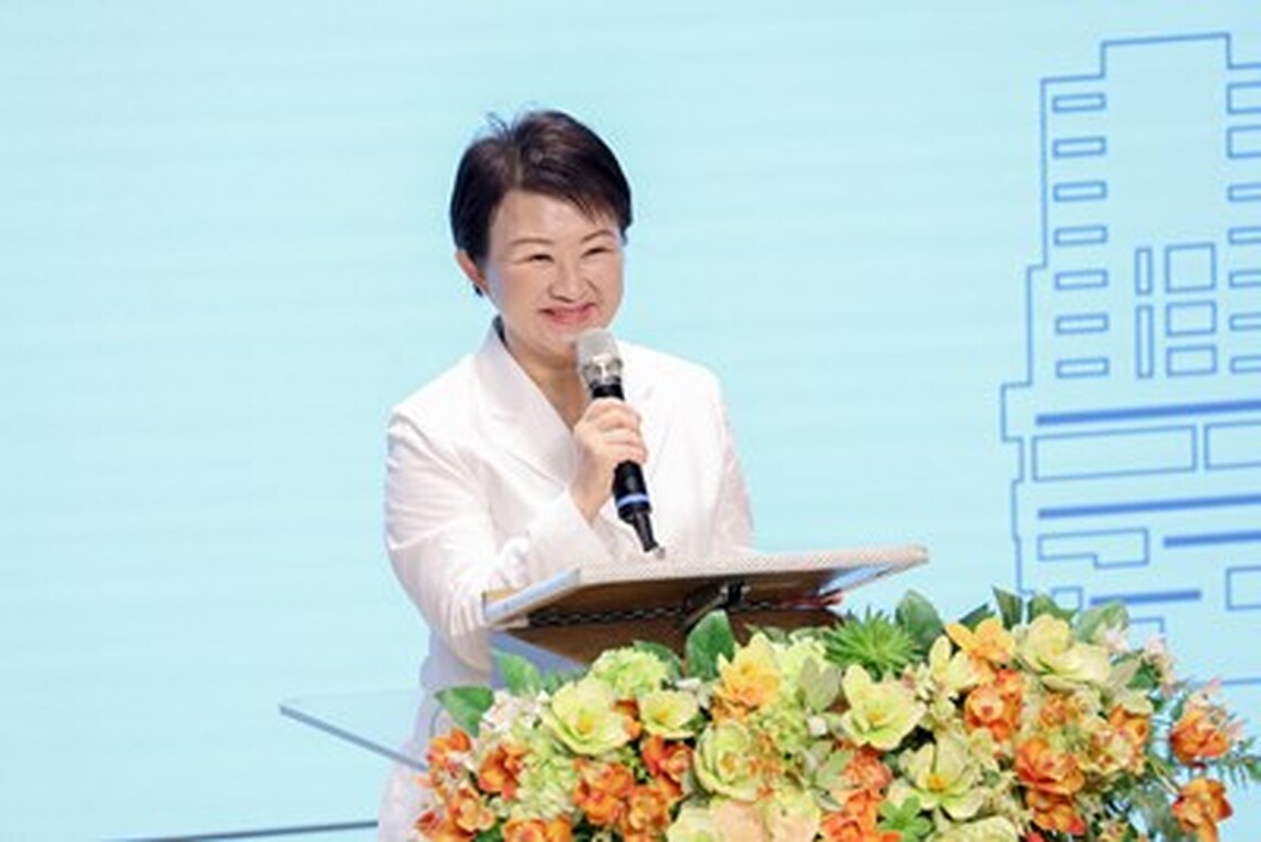 光田醫院向上院區「五星級」大樓啟用 盧市長感謝「百年守護」:醫護是民眾救命恩人!